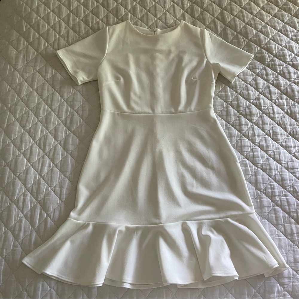 Aura Cap Sleeve White Dress